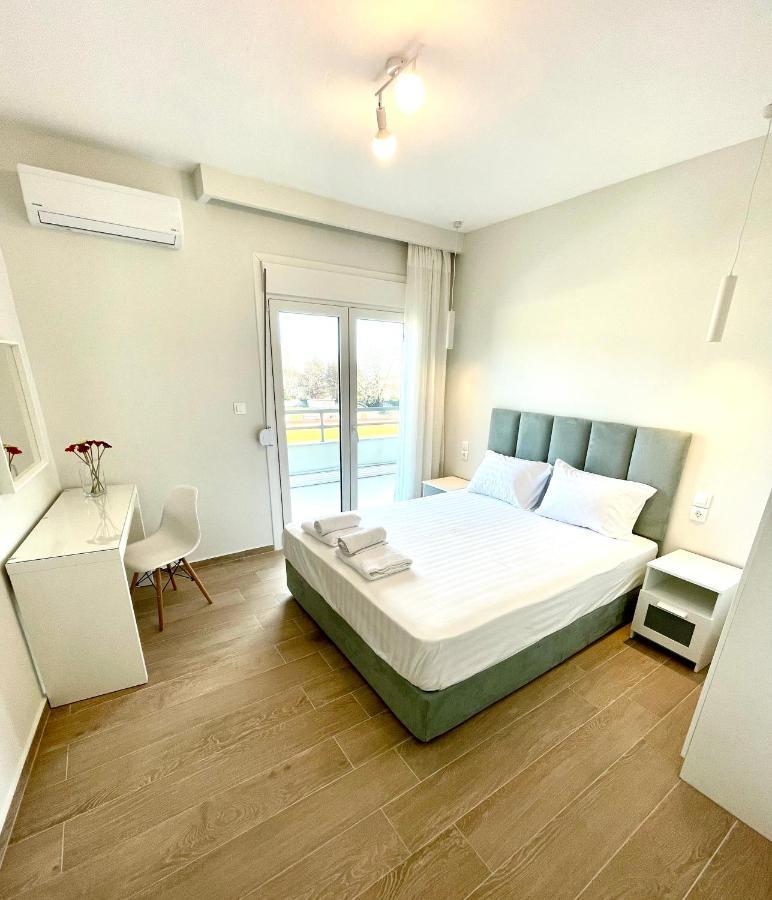 Eternal Suites Edessa Bagian luar foto