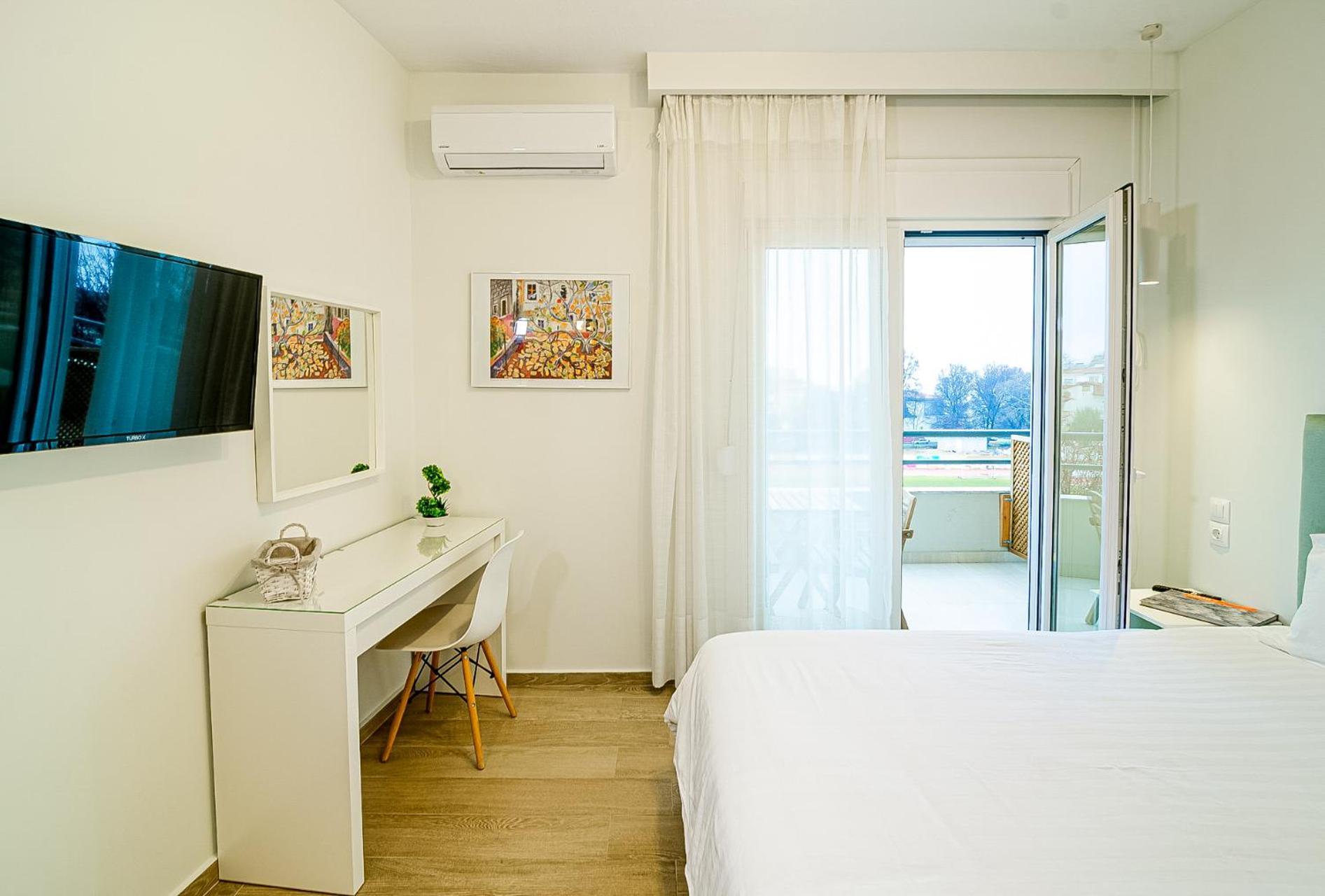 Eternal Suites Edessa Bagian luar foto